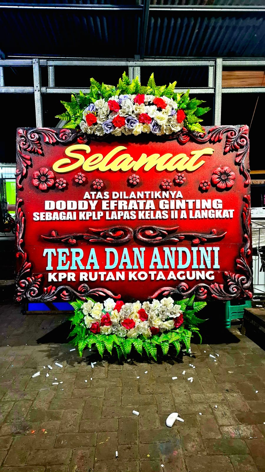 Papan Bunga Model Jakarta Series 8 Royal Signature